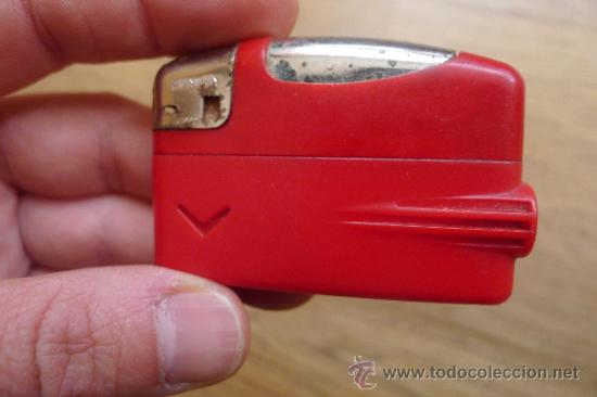 Mecheros: Mechero Ronson de plastico rojo - Foto 3