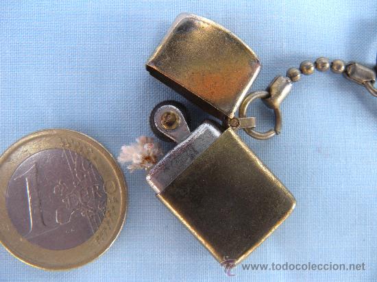 Mecheros: MECHERO ENCENDEDOR MINIATURA TIPO ZIPPO. LLAVERO. A&Ntilde;OS 60
