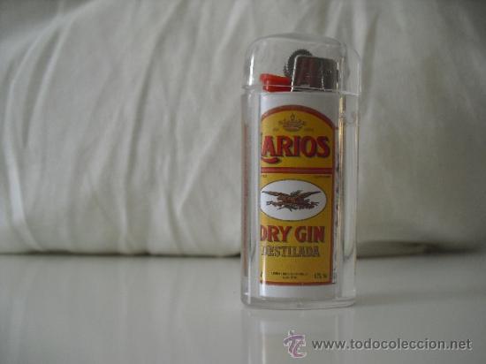 Mecheros: Larios Dry Gin . Ginebra. Con funda transparente. ENCENDEDOR. Mechero.