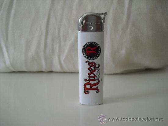 Mecheros: Gin Rives . Ginebra negra. ENCENDEDOR. Mechero.
