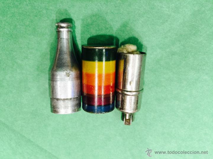 Mecheros: Antiguo mechero Chisquero en forma de botella - Foto 3