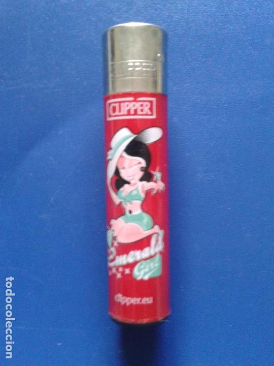 Mecheros: MECHERO ENCENDEDOR CLIPPER ROJO , EMERALD GIRL CHICA