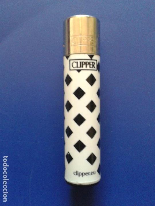 Mecheros: MECHERO ENCENDEDOR CLIPPER BLANCO , ROMBOS NEGROS
