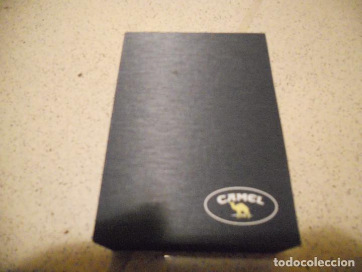 Mecheros: ANTIGUO MECHERO CAMEL EN CAJA DE MADERA MODELO 2 FUNCIONANDO - Foto 1