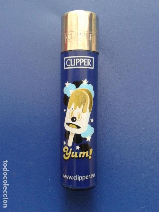 Mecheros: MECHERO ENCENDEDOR CLIPPER AZUL YUM!