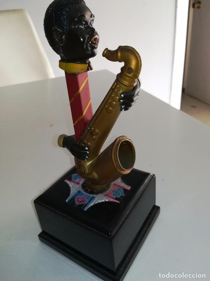 Mecheros: Mechero en forma de musico de jazz - Foto 5