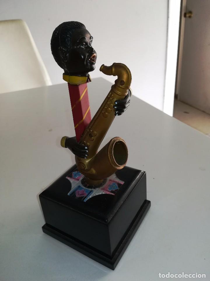 Mecheros: Mechero en forma de musico de jazz - Foto 6