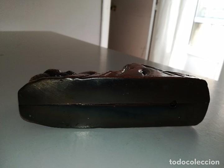 Mecheros: Mechero en forma de leon y serpiente. - Foto 3