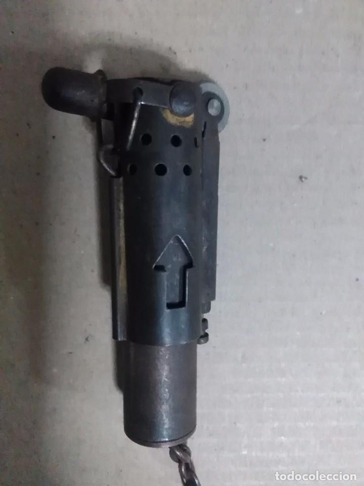 Mecheros: Antiguo mechero militar - Foto 2