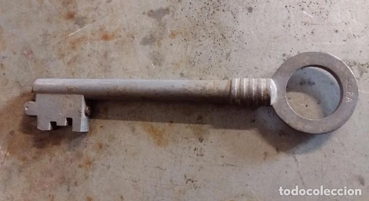 Mecheros: Mechero con forma de llave - Foto 3