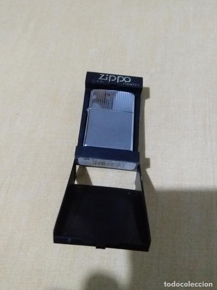 Mecheros: mechero zippo con lineas - Foto 1
