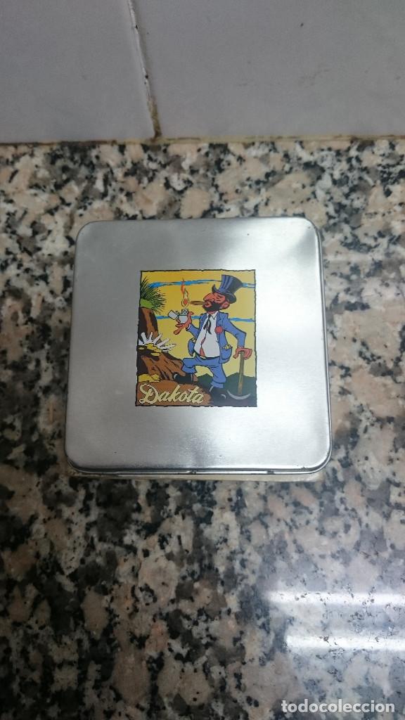Lighters: MECHERO DE LA MARCA DAKOTA  EN SU CAJA COMO NUEVO