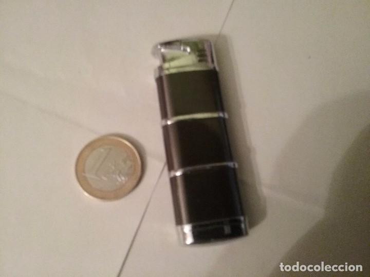 Mecheros: Bonito Mechero a gas - Foto 1