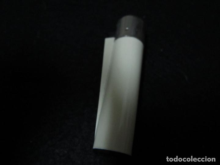 Mecheros: MECHERO CLIPPER BLANCO CON CULO NEGRO