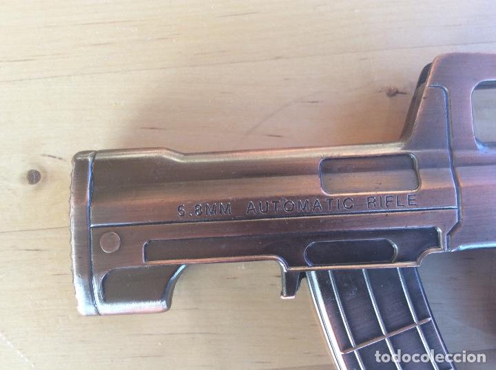 Mecheros: Mechero de colecci&oacute;n rifle automatico - Foto 3