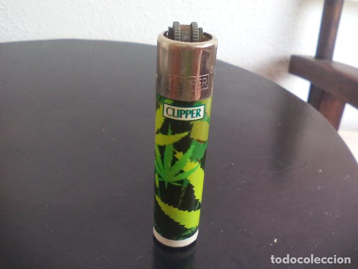 Mecheros: MECHERO CLIPPER. HOJA DE MARIHUANA ENCENDEDOR. LIGHTER