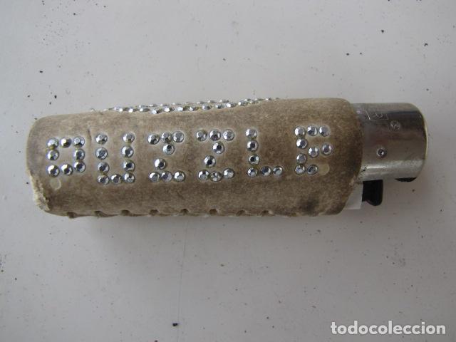 Mecheros: Mechero Clipper. Funda piel. Funciona