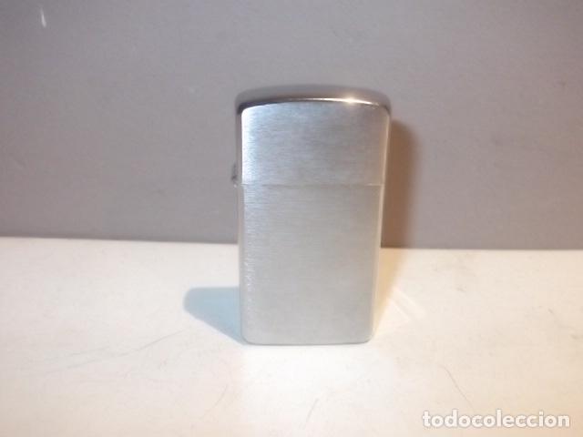 Mecheros: ZIPPO MEDIANO MUY BUEN ESTADO,REGALADO