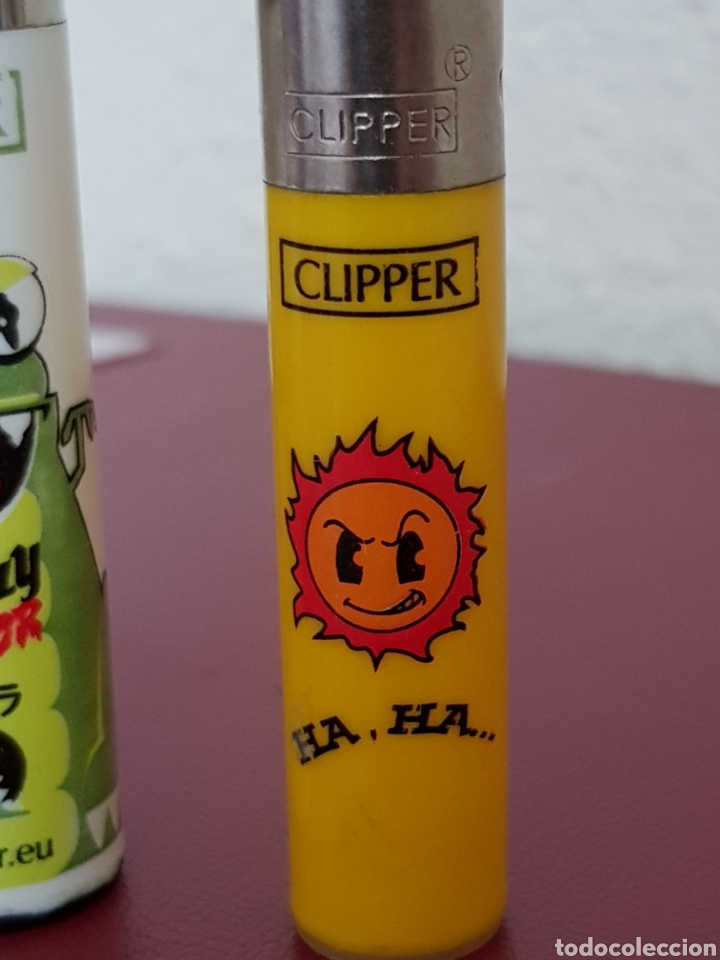 Mecheros: Antiguo mechero Clipper mini de colecci&oacute;n funcionando - Foto 1