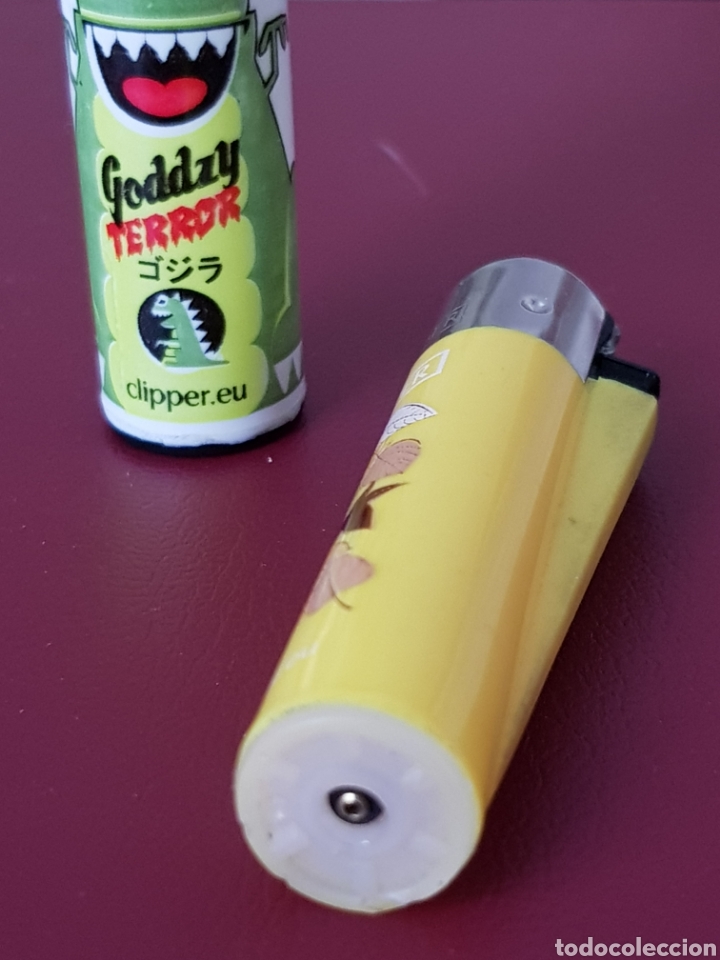 Mecheros: Antiguo mechero Clipper mini de colecci&oacute;n funcionando - Foto 3