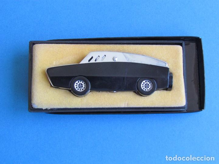 Mecheros: MECHERO EN FORMA DE COCHE. REGULABLE Y RECARGABLE. - Foto 3