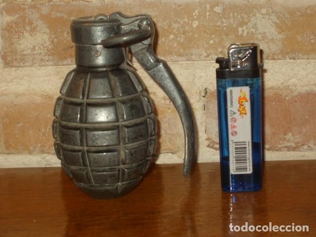 Mecheros: MECHERO GRANADA DE MANO & MECHERO CLIPPER. - Foto 1