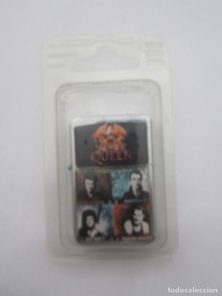 Mecheros: LLAVERO TIPO ZIPPO QUEEN. PRODUCTO NO OFICIAL