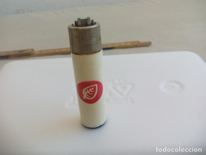 Mecheros: MECHERO MINI CLIPPER. HOJA. LIGHTER. ENCENDEDOR.