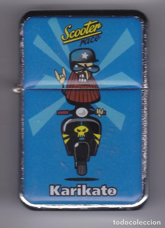 Mecheros: ENCENDEDOR TIPO ZIPPO CON CARICATURA DE KARIKATO - SCOOTER RACE