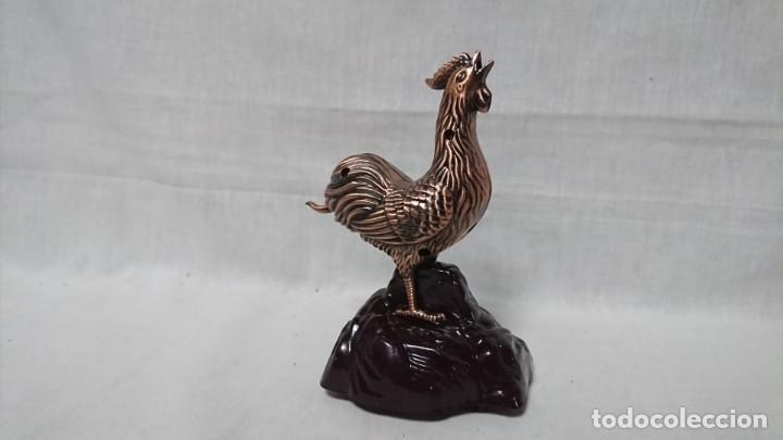 Mecheros: MECHERO DE COLECCI&Oacute;N, FORMA DE GALLO - Foto 2