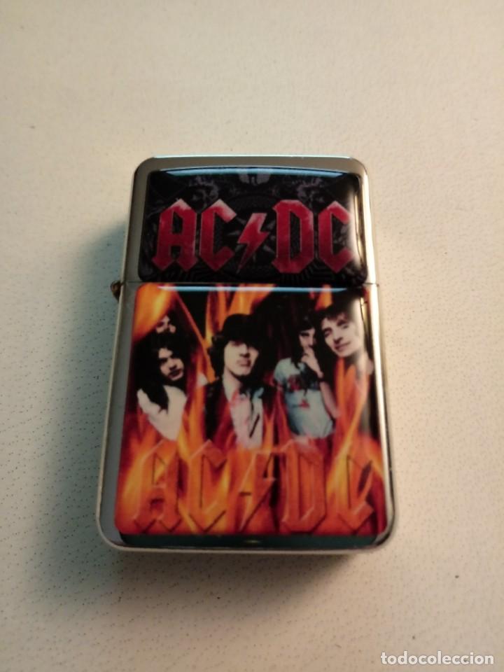 Mecheros: ENCENDEDOR TIPO ZIPPO AC/DC