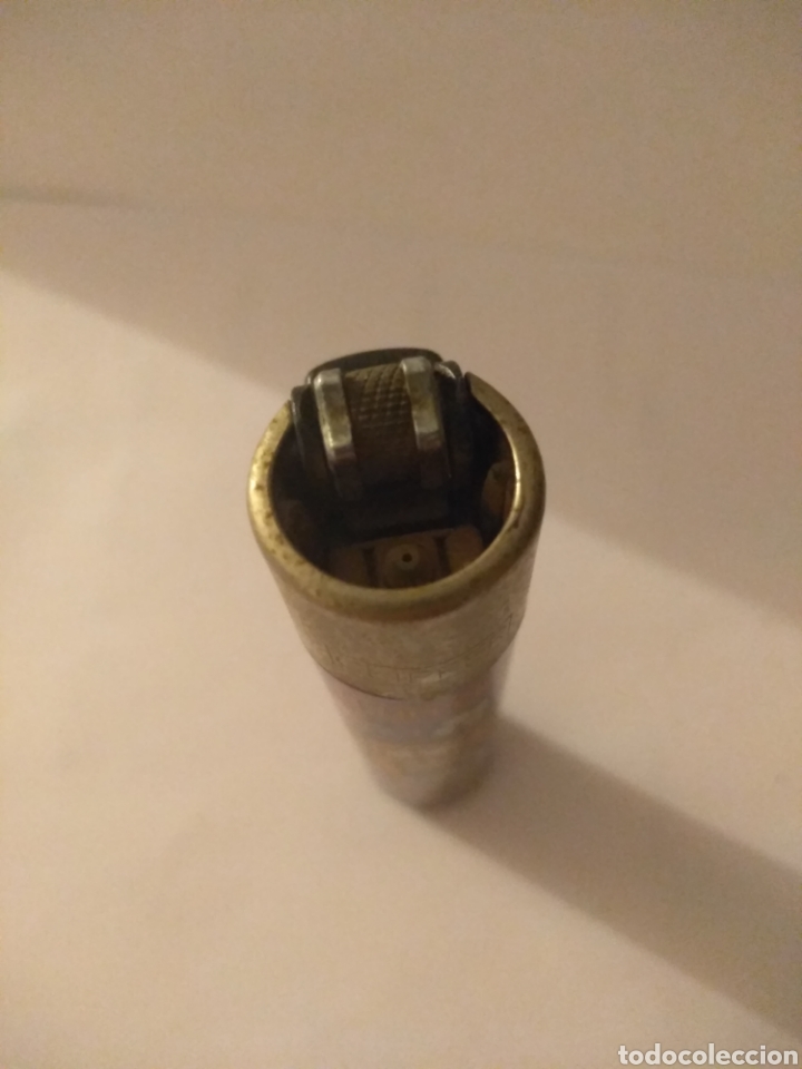 Mecheros: Mechero Clipper Hippe Hapy, vac&iacute;o - Foto 3