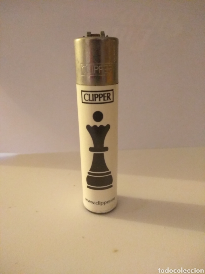 Mecheros: Mechero Clipper ajedrez, vac&iacute;o - Foto 1