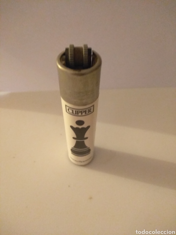 Mecheros: Mechero Clipper ajedrez, vac&iacute;o - Foto 2