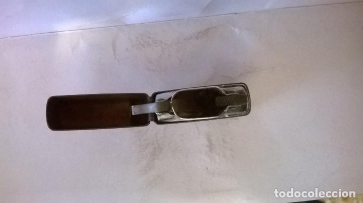 Mecheros: Mechero Renault tipo zippo - Foto 4