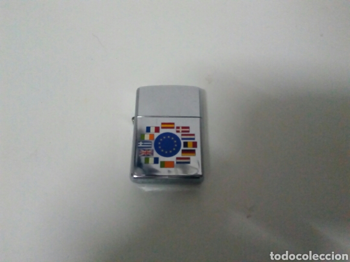 Mecheros: Zippo original poco uso banderas. Union europea