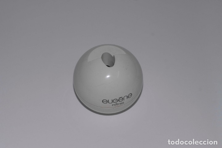 Mecheros: base bola mechero BIC publicidad Eugene - Foto 1