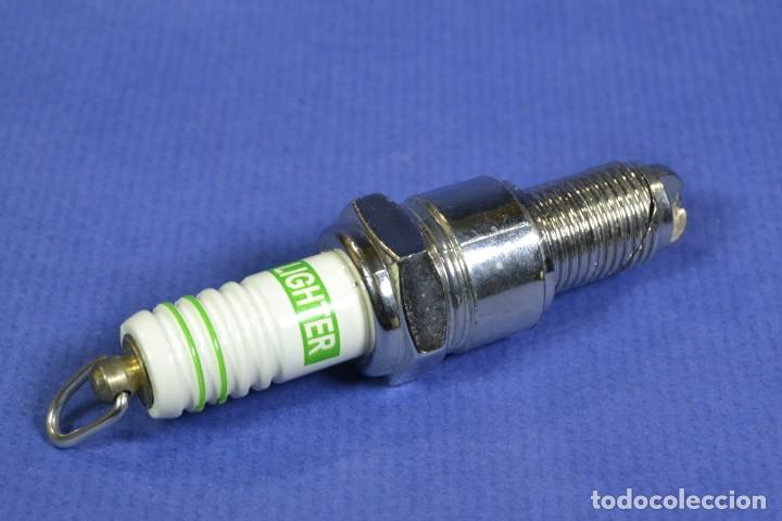 Mecheros: Mechero con forma de bujia - Foto 1