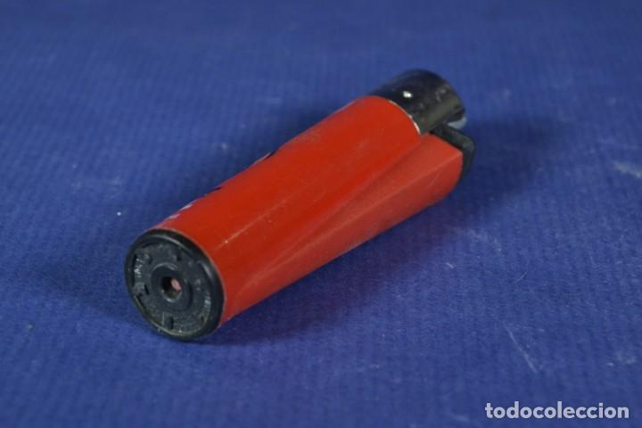 Mecheros: Clipper rojo con bola 8 en llamas - Foto 3