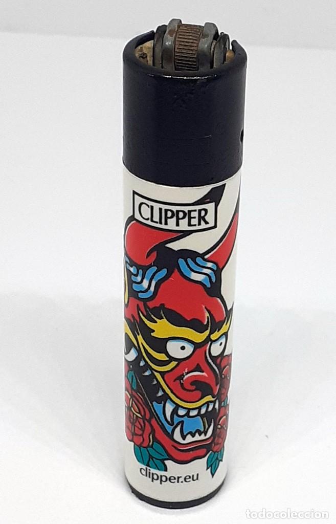 mechero clipper fumeta con gas y piedra - Buy Antique and collectible  lighters on todocoleccion