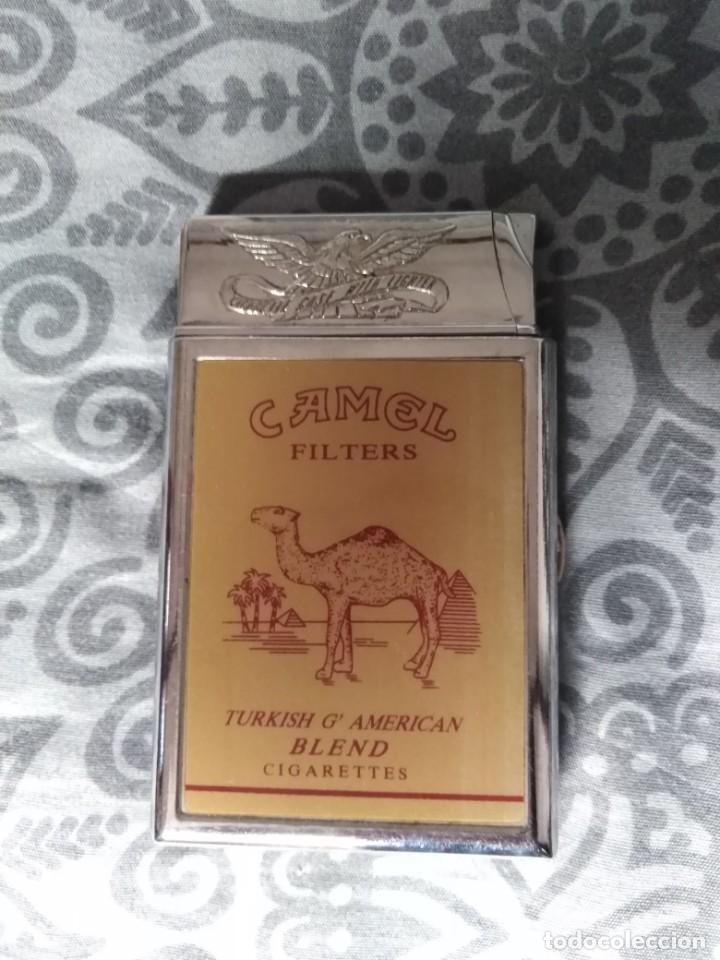 PITILLERA MECHERO ANTIGUA CAMEL (Coleccionismo - Objetos para Fumar - Mecheros)