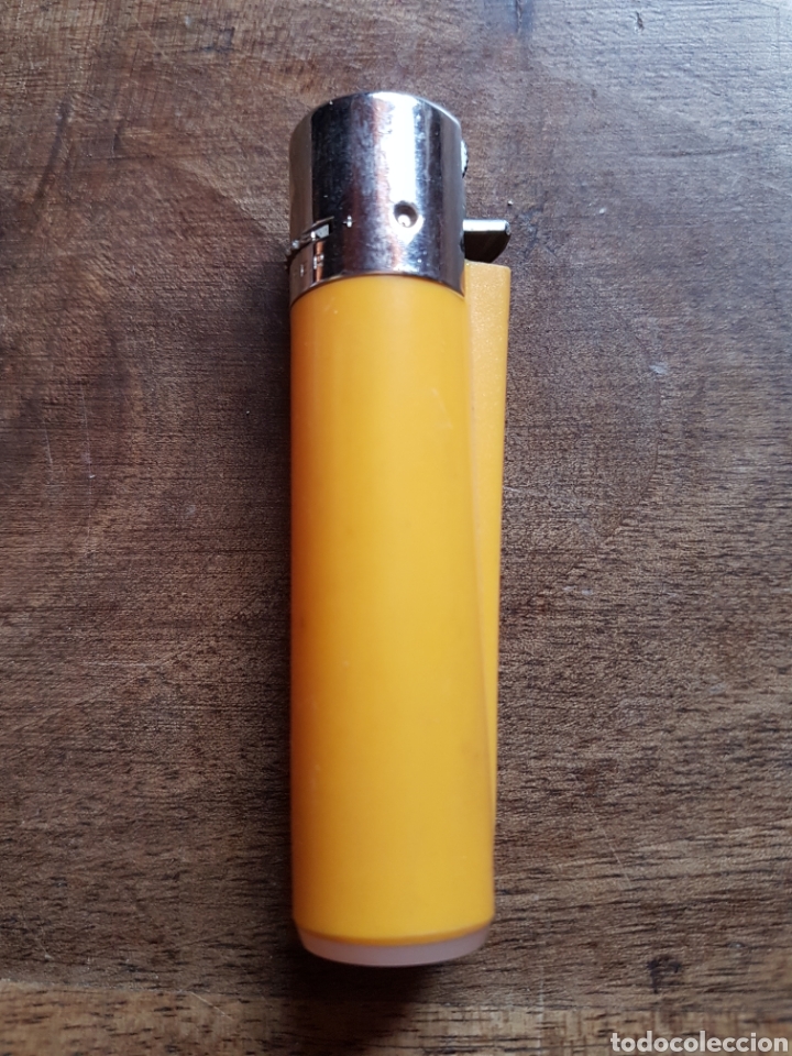 Mecheros: Mechero clipper regulable amarillo - Foto 3