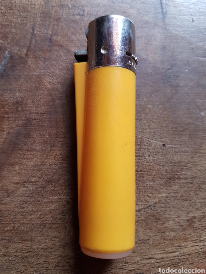 Mecheros: Mechero clipper regulable amarillo - Foto 1