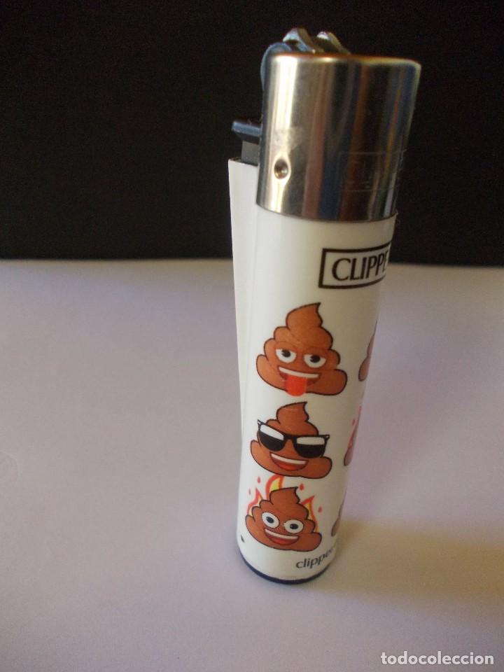 Mecheros: mechero Clipper emoji 1/4 - Foto 3