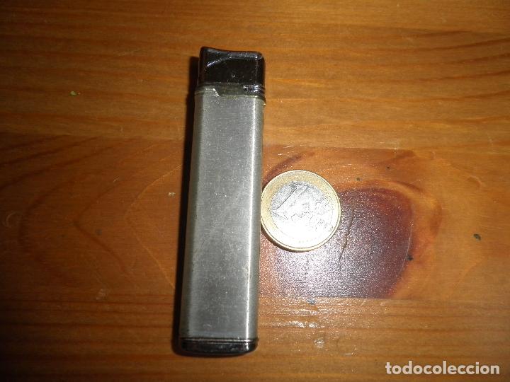 Mecheros: MECHERO ANTIGUO DEL REAL MADRID - Foto 2