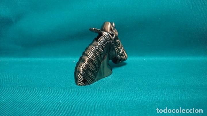 Mecheros: MECHERO DE COLECCI&Oacute;N, CABEZA DE CABALLO - Foto 2