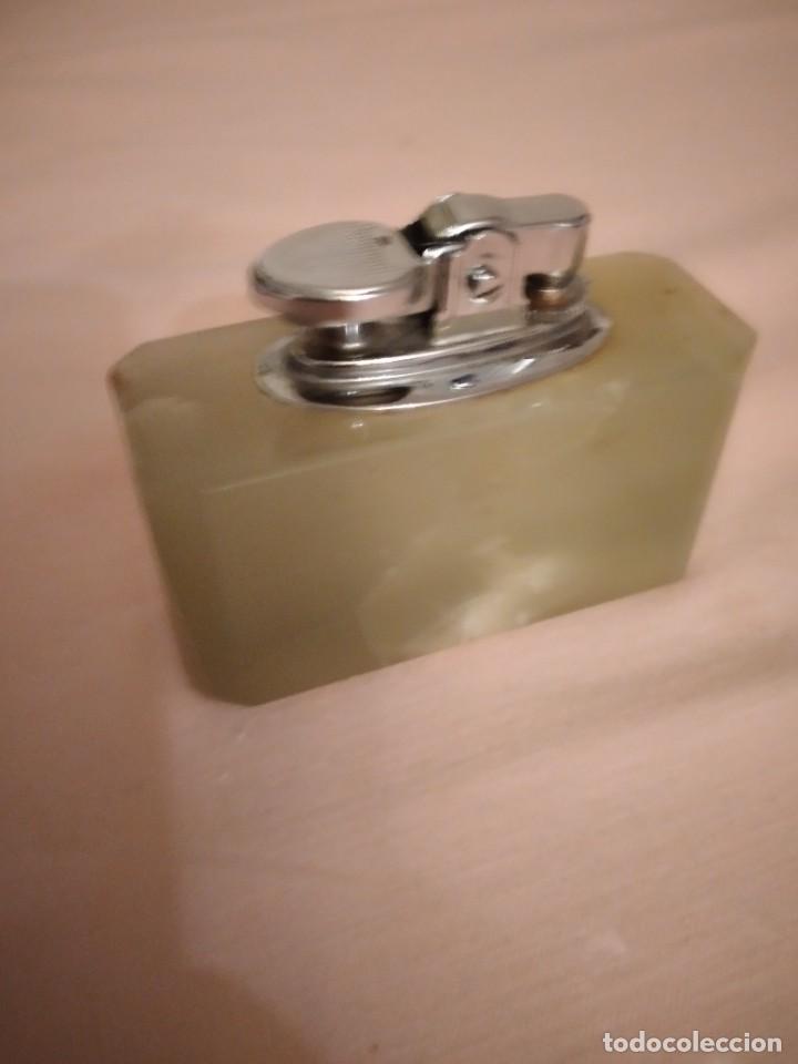 Mecheros: ANTIGUO MECHERO DE MESA HECHO EN ONIX DE CHISPA. - Foto 3