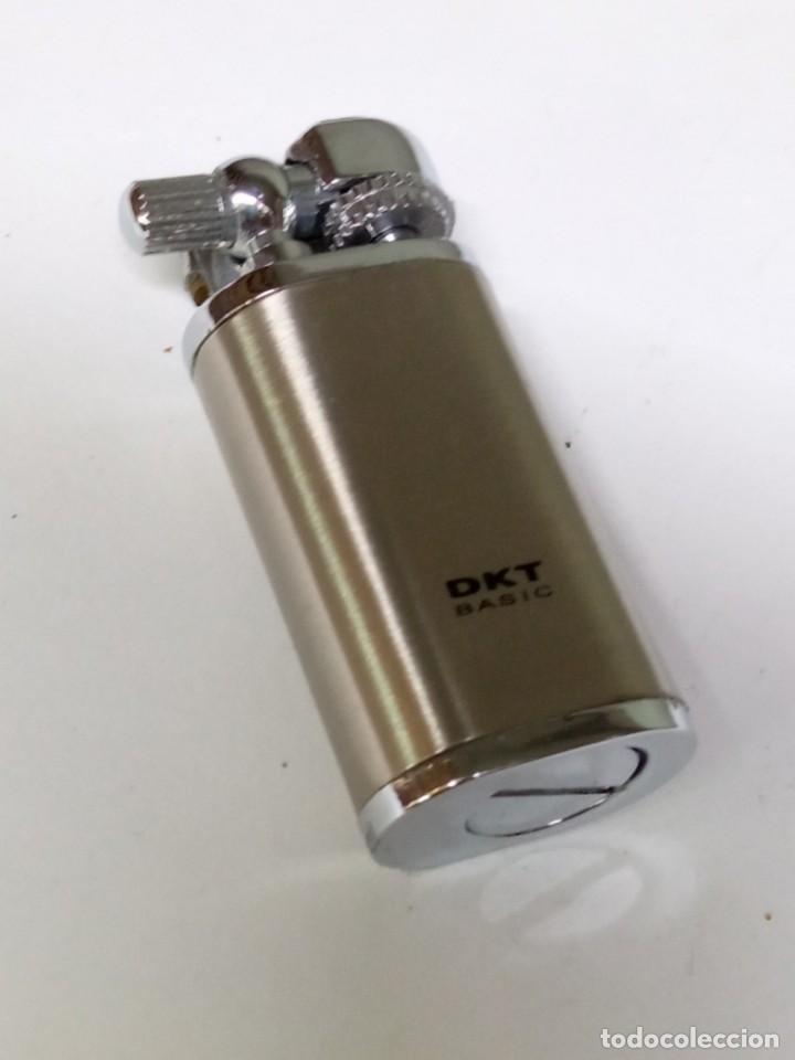 Mecheros: ENCENDEDOR GAS y PIEDRA DKT BASIC METALICO - Foto 2