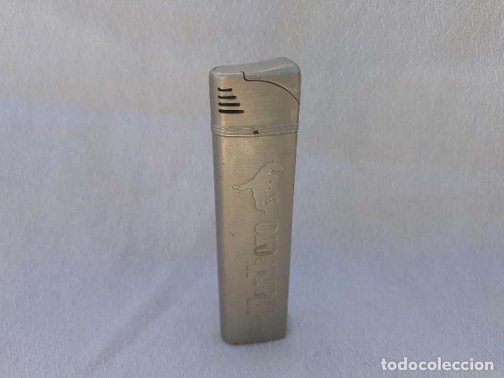 Mecheros: Mechero Marlboro plateado - Foto 1