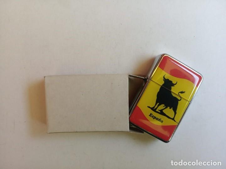 Mecheros: Mechero since 1988 y regalo - Foto 1